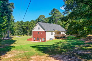 46 Aerial Ext Side + Rear w Yard