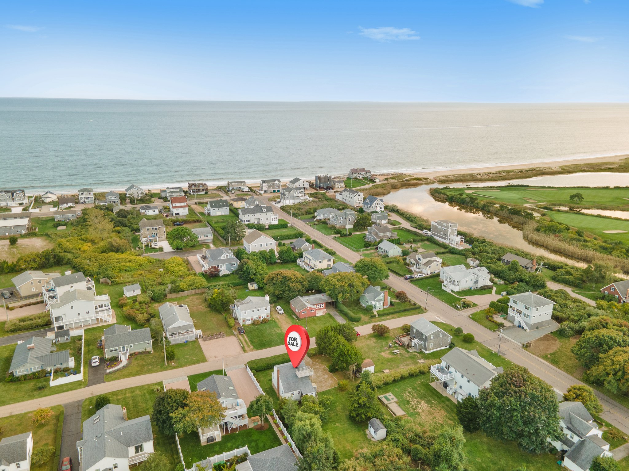 12 Elmwood Ave, Westerly, RI 02891, USA Photo 3