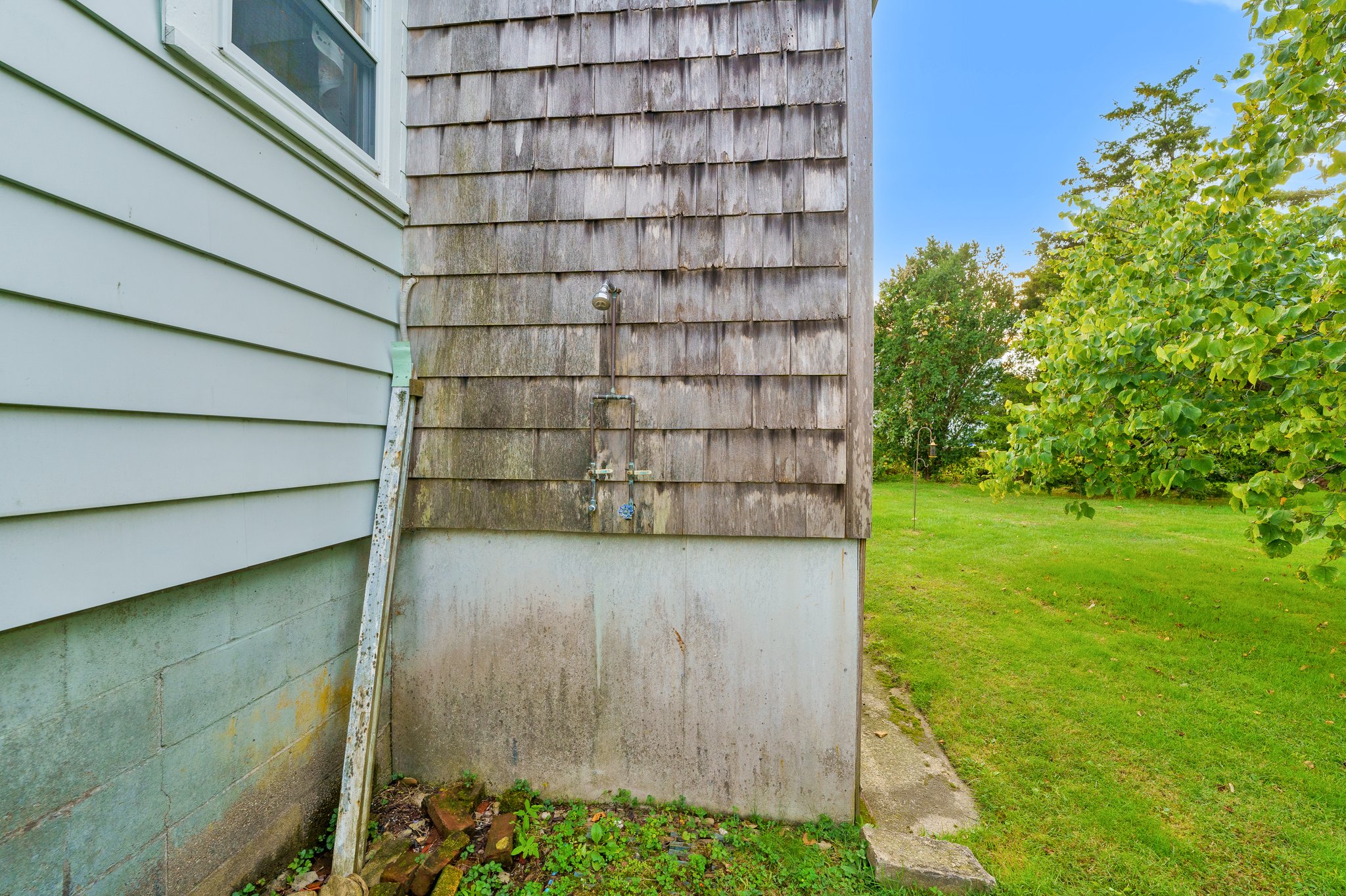 12 Elmwood Ave, Westerly, RI 02891, USA Photo 41