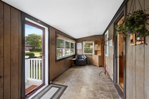 12 Elmwood Ave, Westerly, RI 02891, USA Photo 10