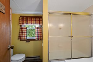 12 Elmwood Ave, Westerly, RI 02891, USA Photo 23