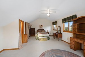 12 Elmwood Ave, Westerly, RI 02891, USA Photo 25