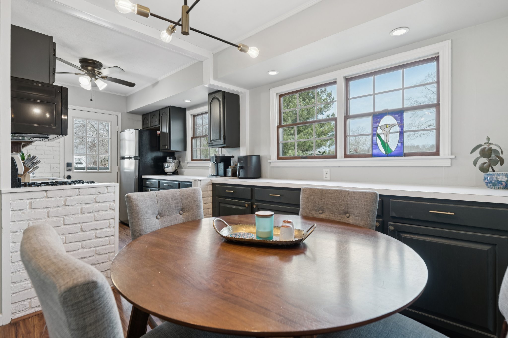 Gail Ct-S1112-019.jpg