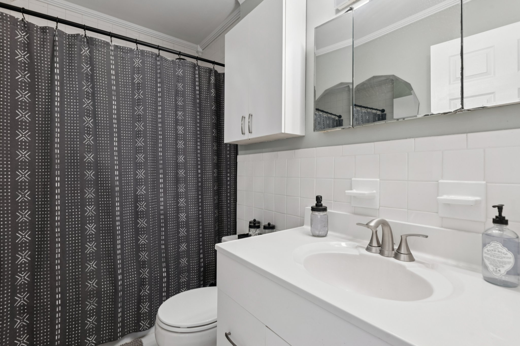 Gail Ct-S1112-028.jpg