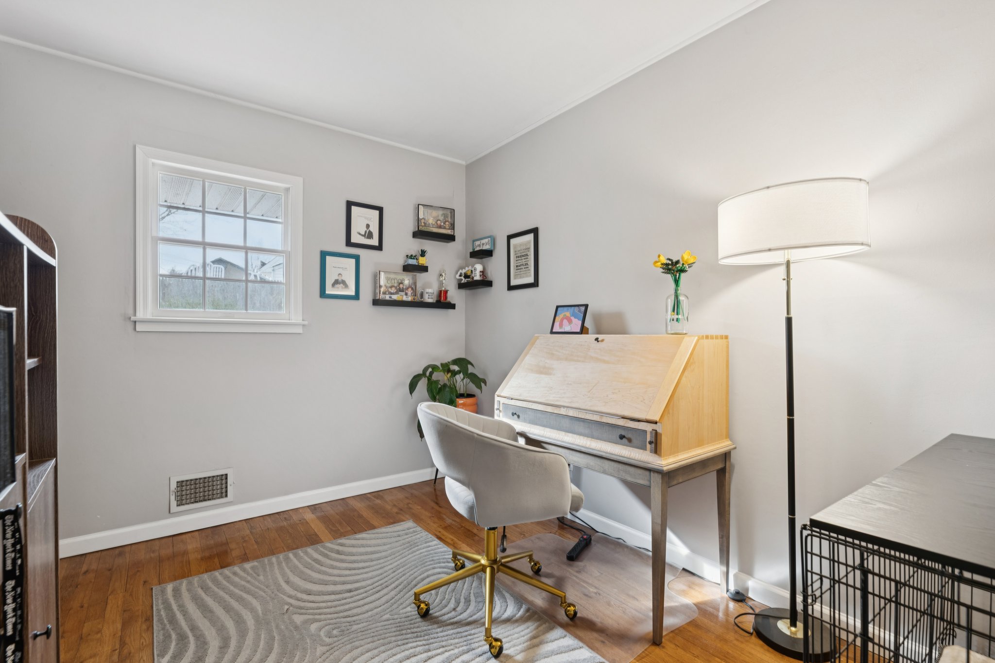 Gail Ct-S1112-031.jpg