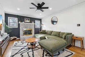 Gail Ct-S1112-009.jpg