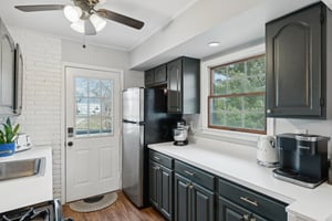 Gail Ct-S1112-022.jpg