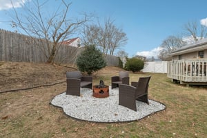 Gail Ct-S1112-032.jpg