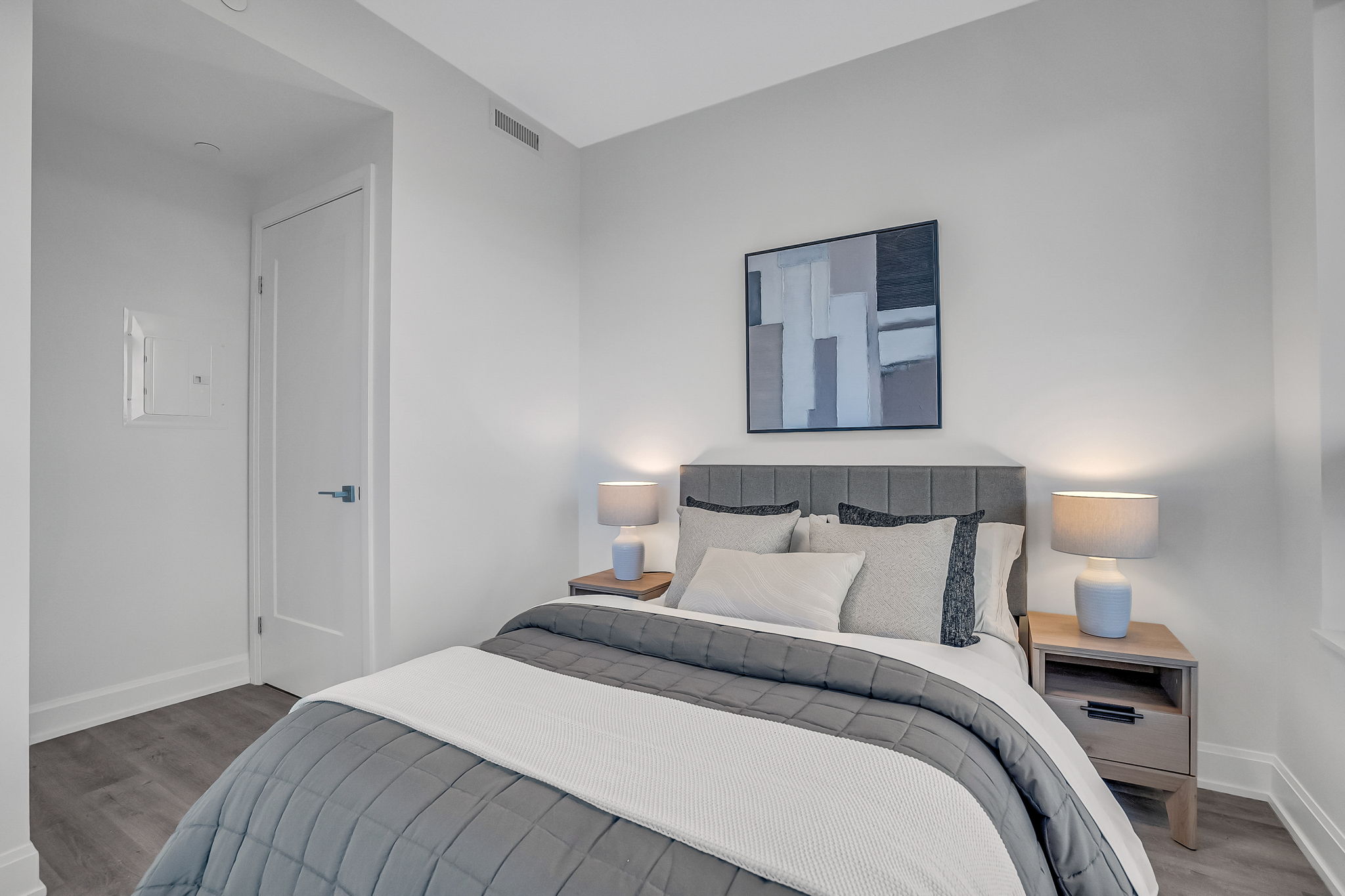  Photo 36