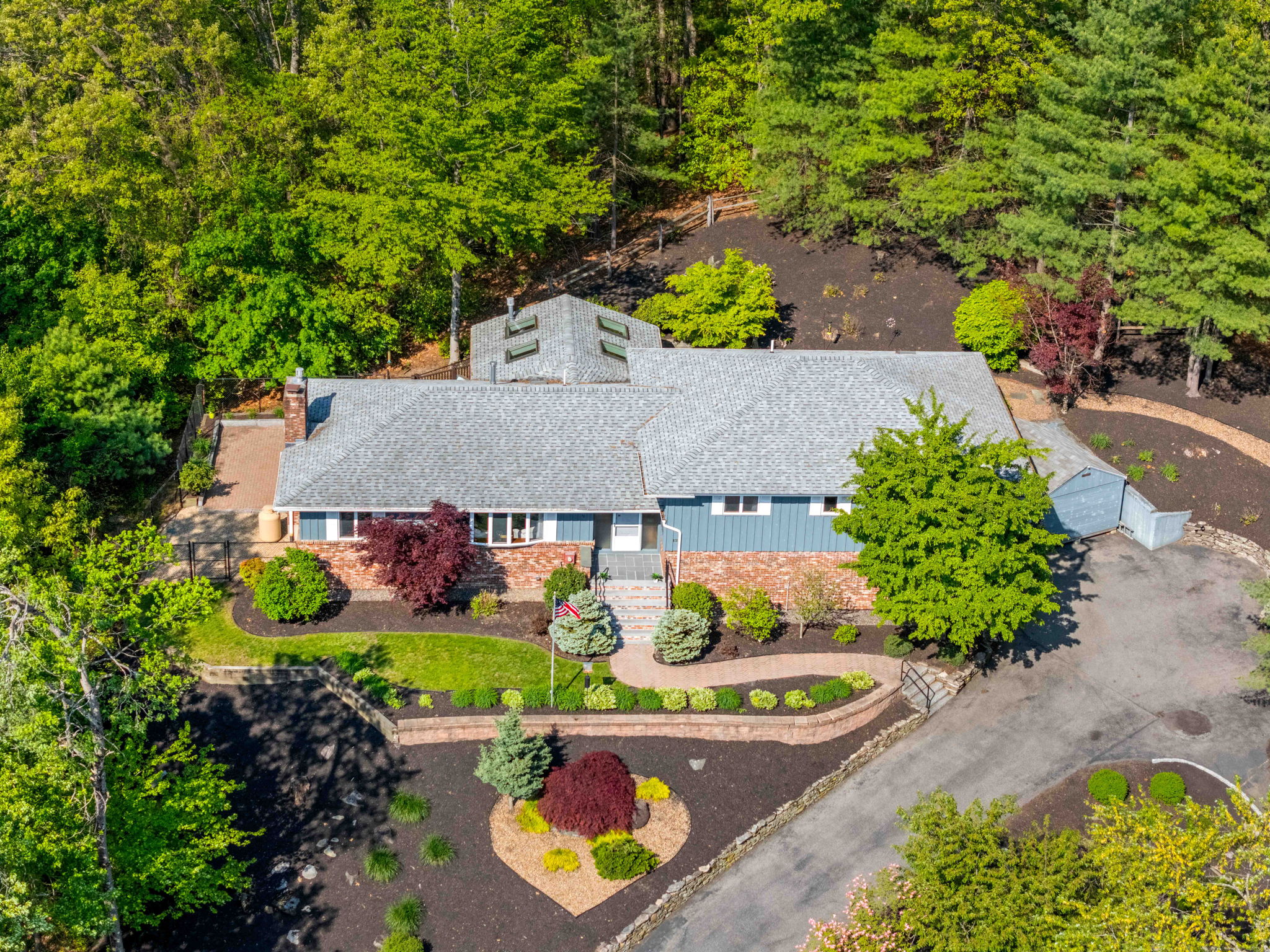 12 Howard Rd, Maynard, MA 01754, USA