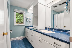 12 Howard Rd, Maynard, MA 01754, USA Photo 26