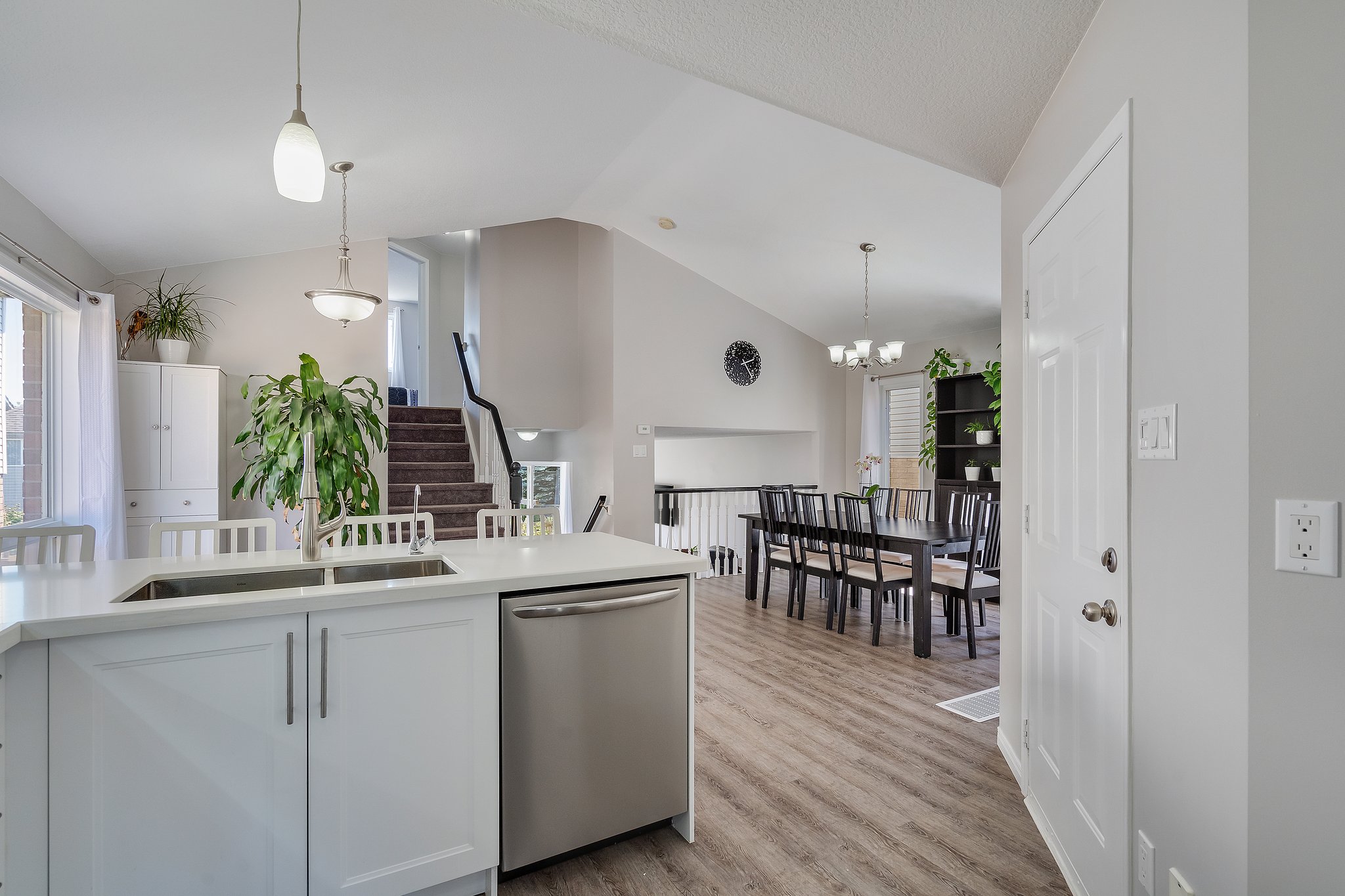 12 Hunter Rd, Orangeville, ON L9W 5G1, Canada Photo 11