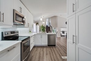 12 Hunter Rd, Orangeville, ON L9W 5G1, Canada Photo 6