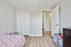 12 Hunter Rd, Orangeville, ON L9W 5G1, Canada Photo 29