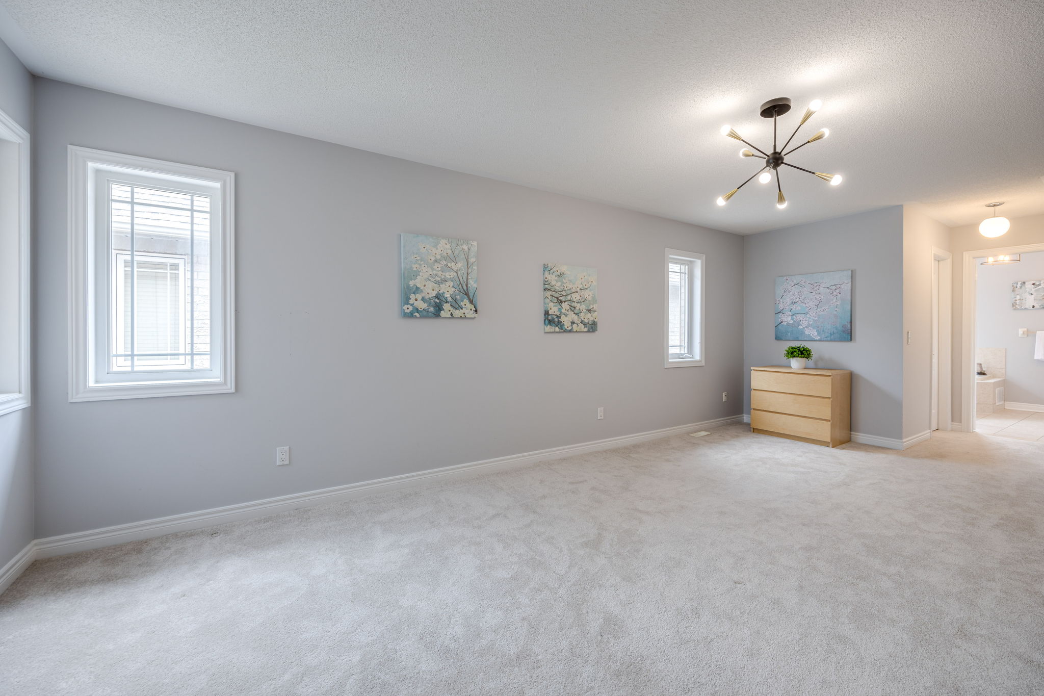 Richmond Hill property showcase — delivered property photograph 35
