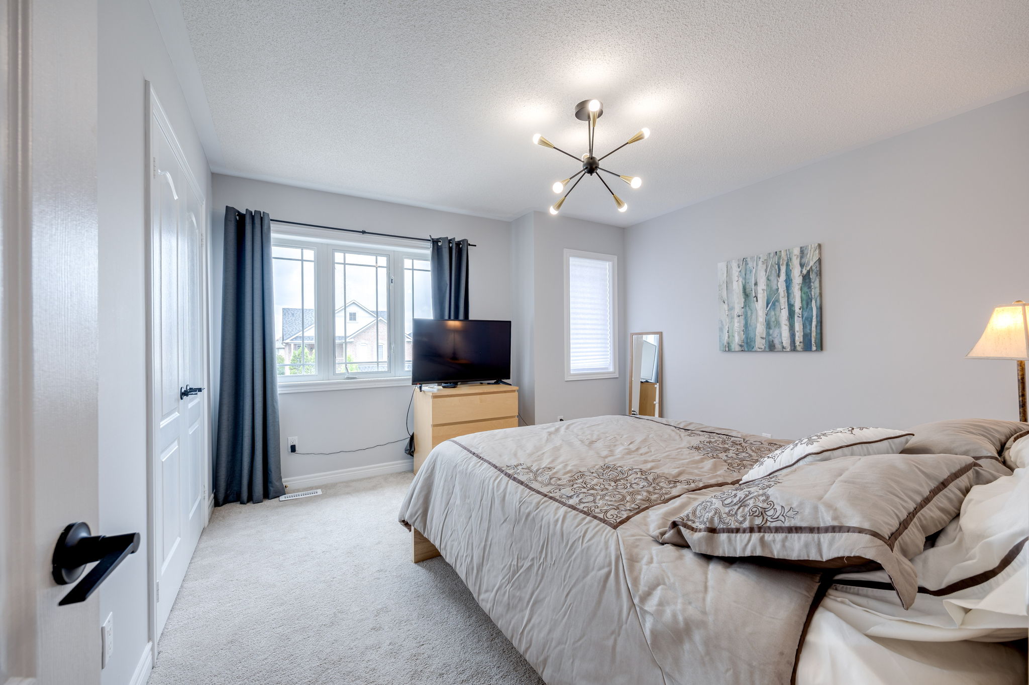 Richmond Hill property showcase — delivered property photograph 33