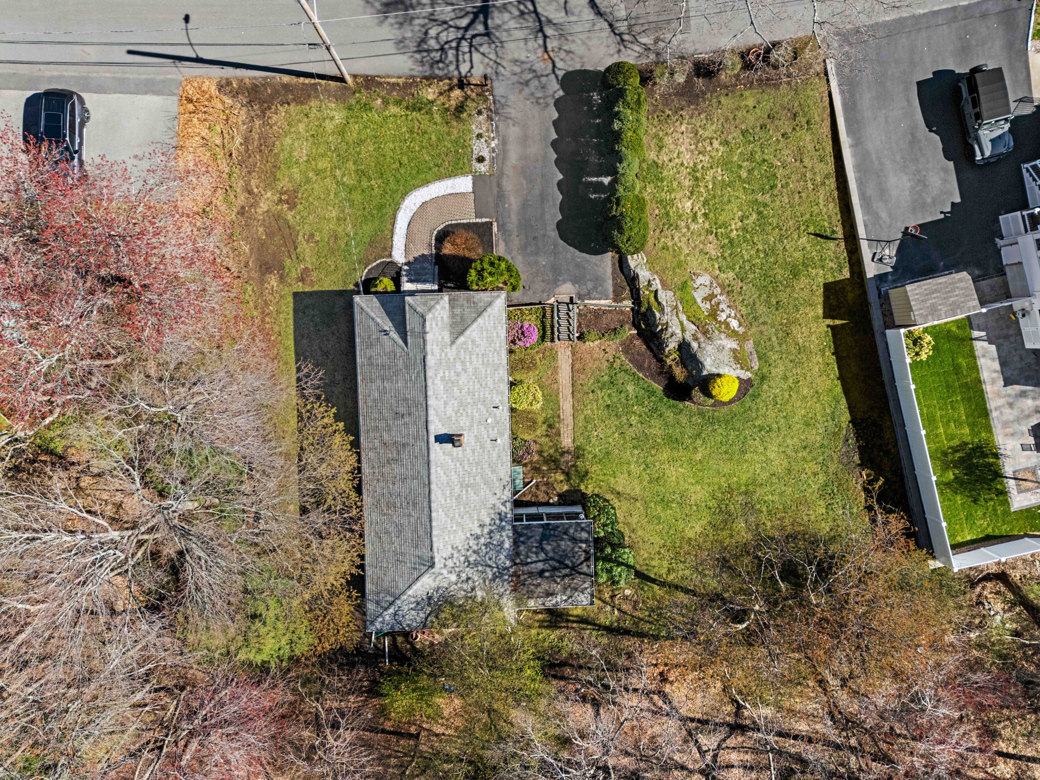 12 Lake Ave, Saugus, MA 01906, USA Photo 2