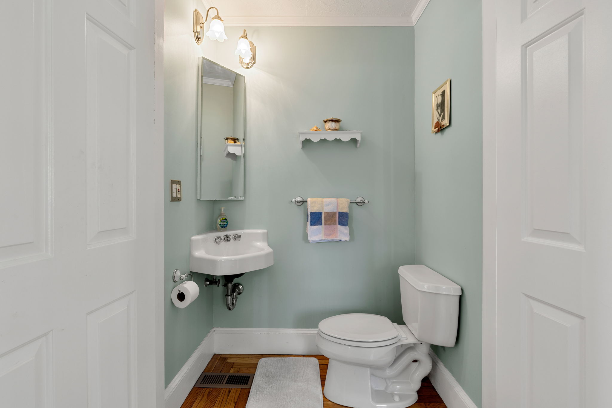 12 Lake Ave, Saugus, MA 01906, USA Photo 15