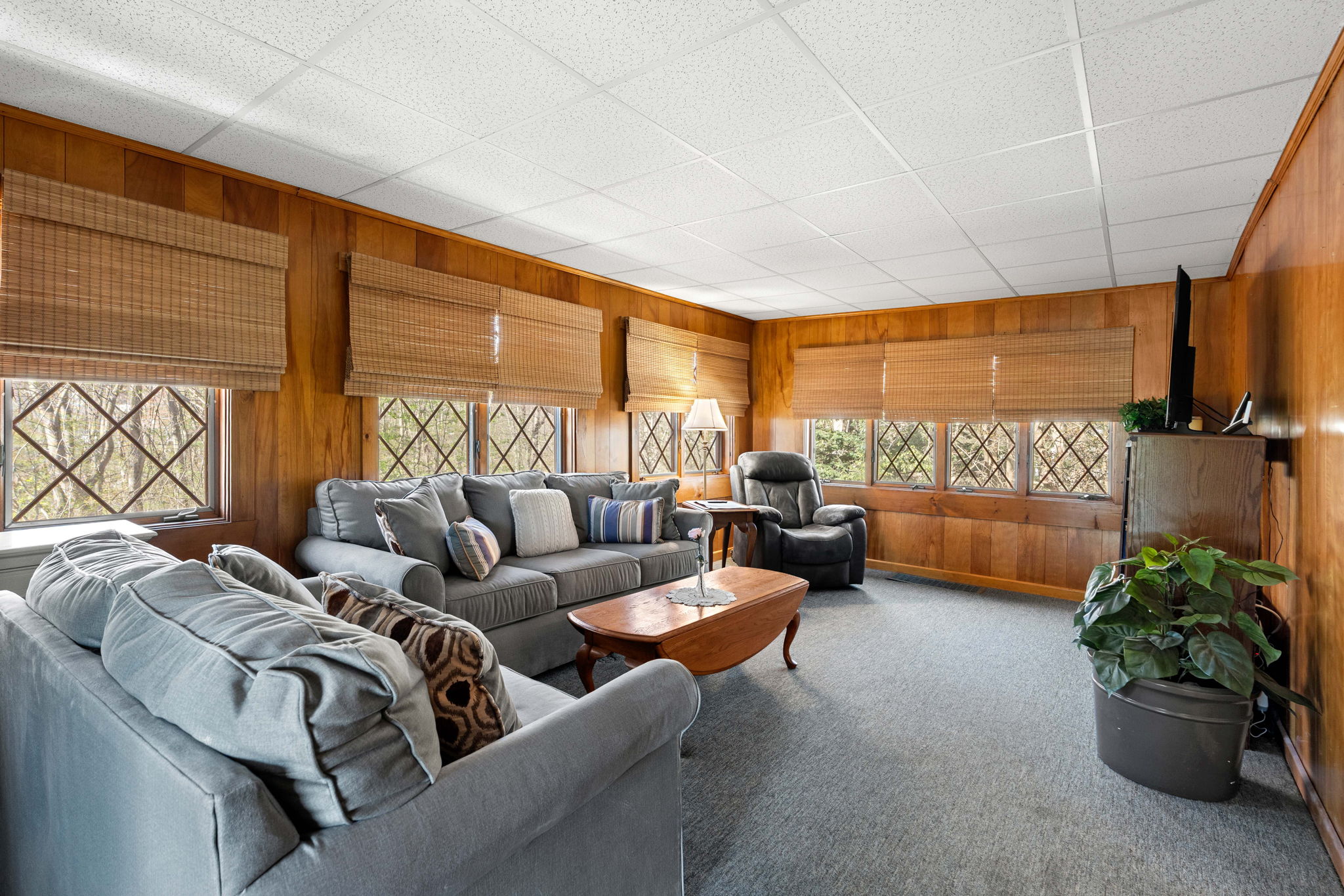 12 Lake Ave, Saugus, MA 01906, USA Photo 24