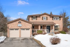 12 Lion's Park Ave, Erin, ON N0B 1T0, CA Photo 0