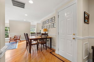 12 Maple Ave unit 3, Andover, MA 01810, USA Photo 3