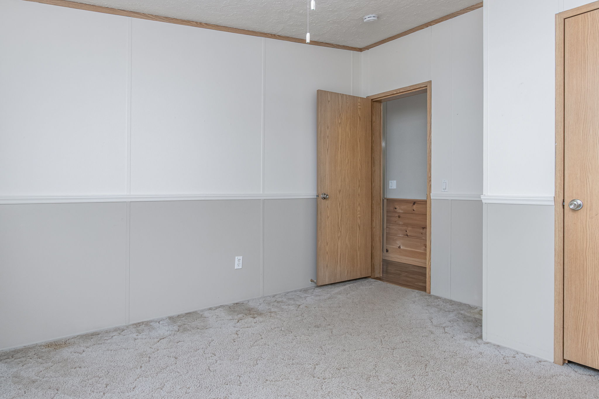 Bedroom2-3