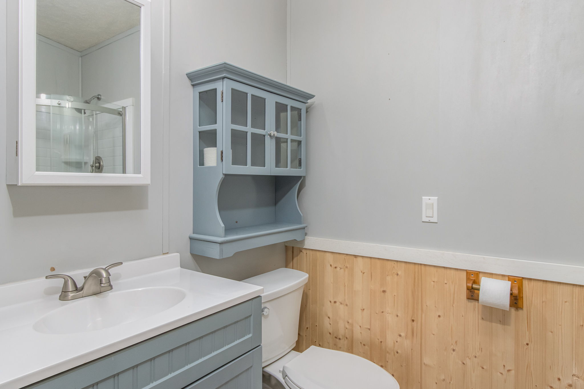 BedroomPrimaryBath-1