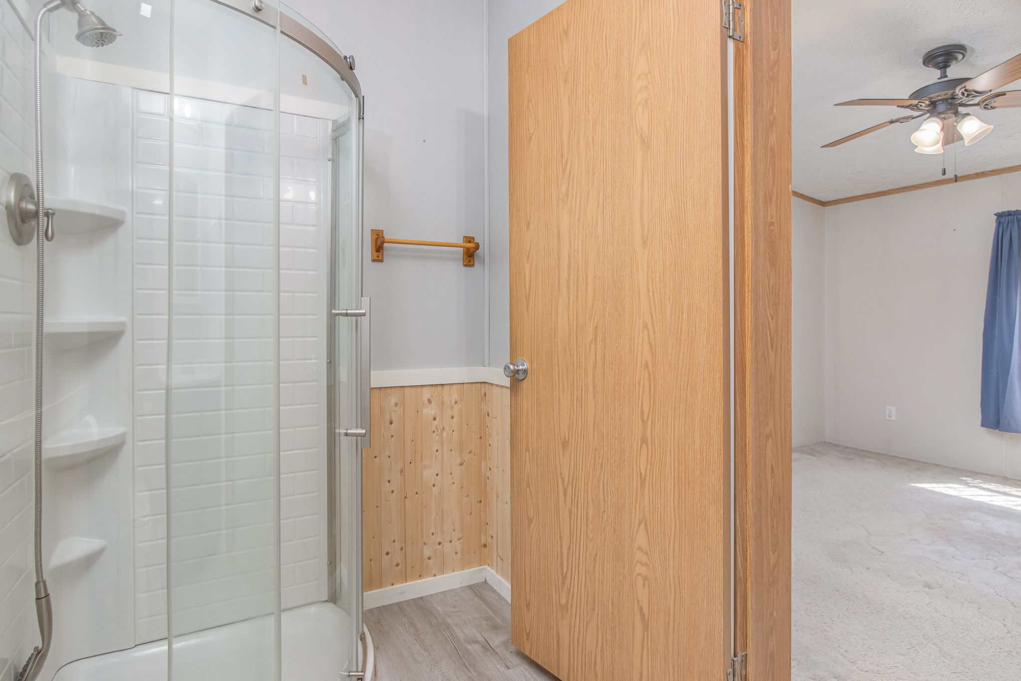 BedroomPrimaryBath-3