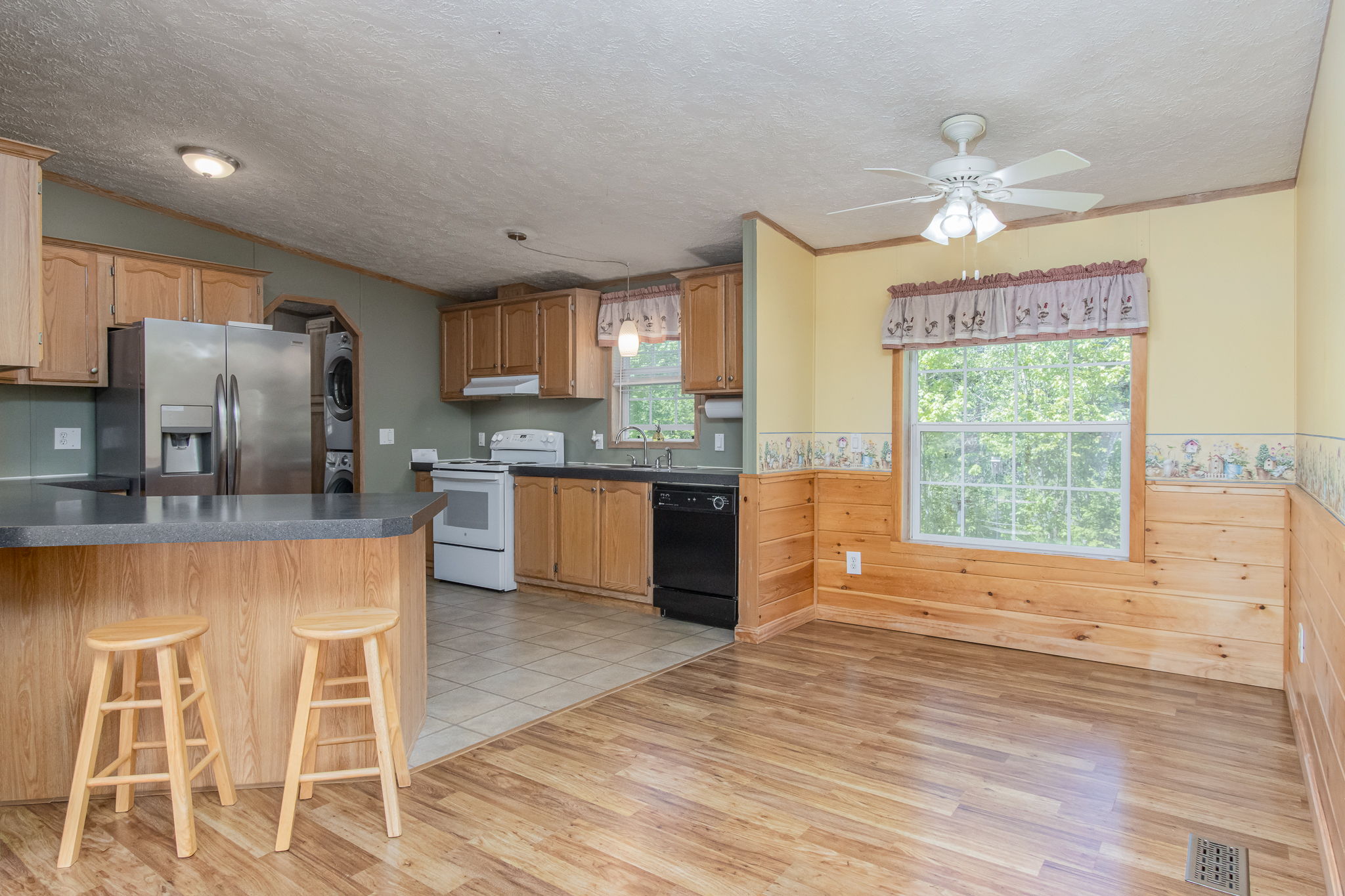 DiningRoom-1