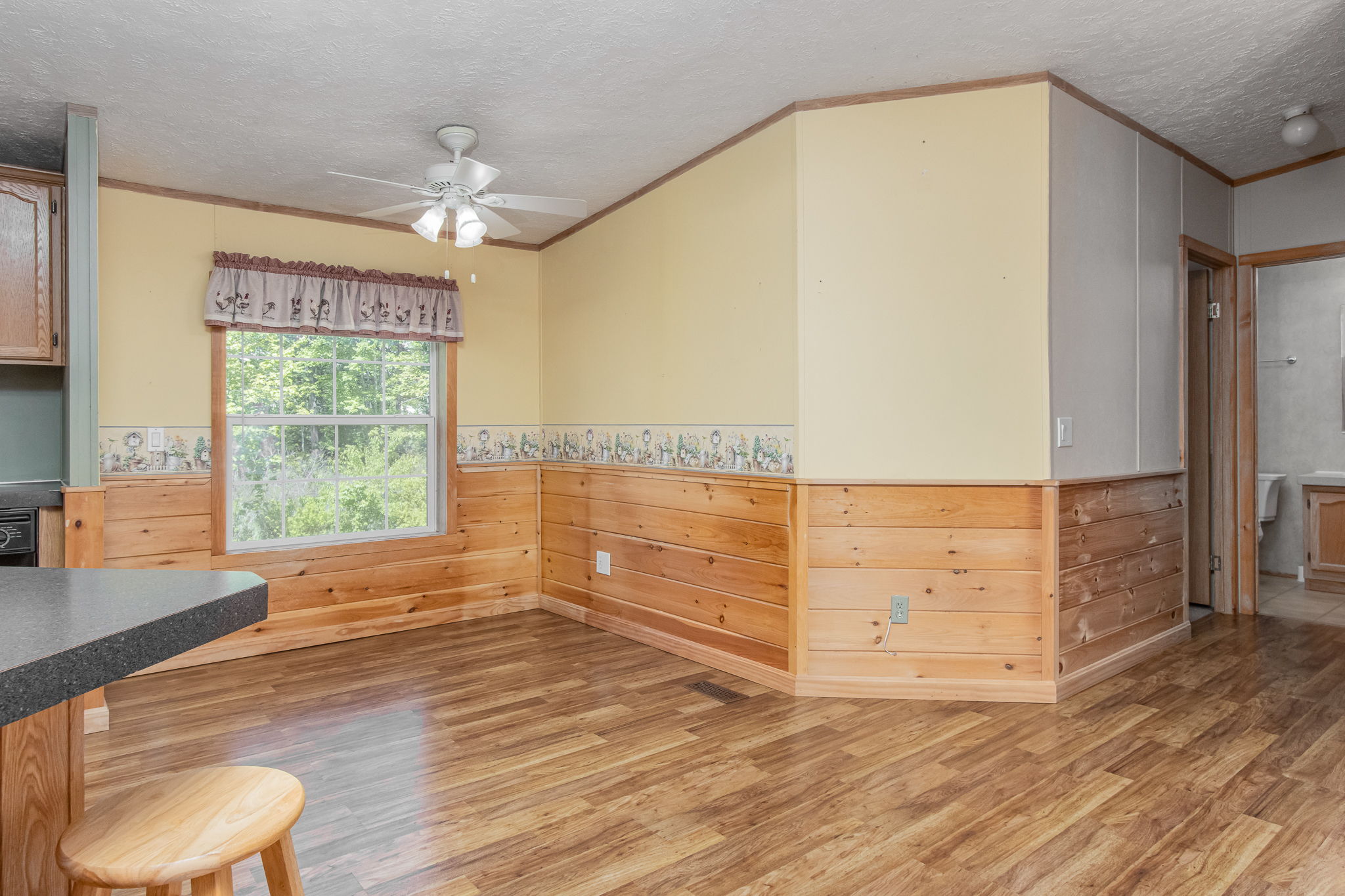 DiningRoom-3