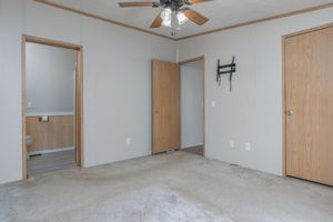 BedroomPrimary-3