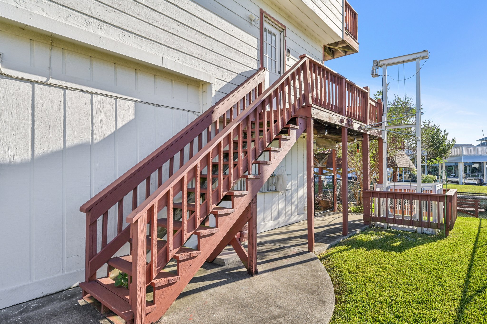 N Omega Dr-S0611-007.jpg