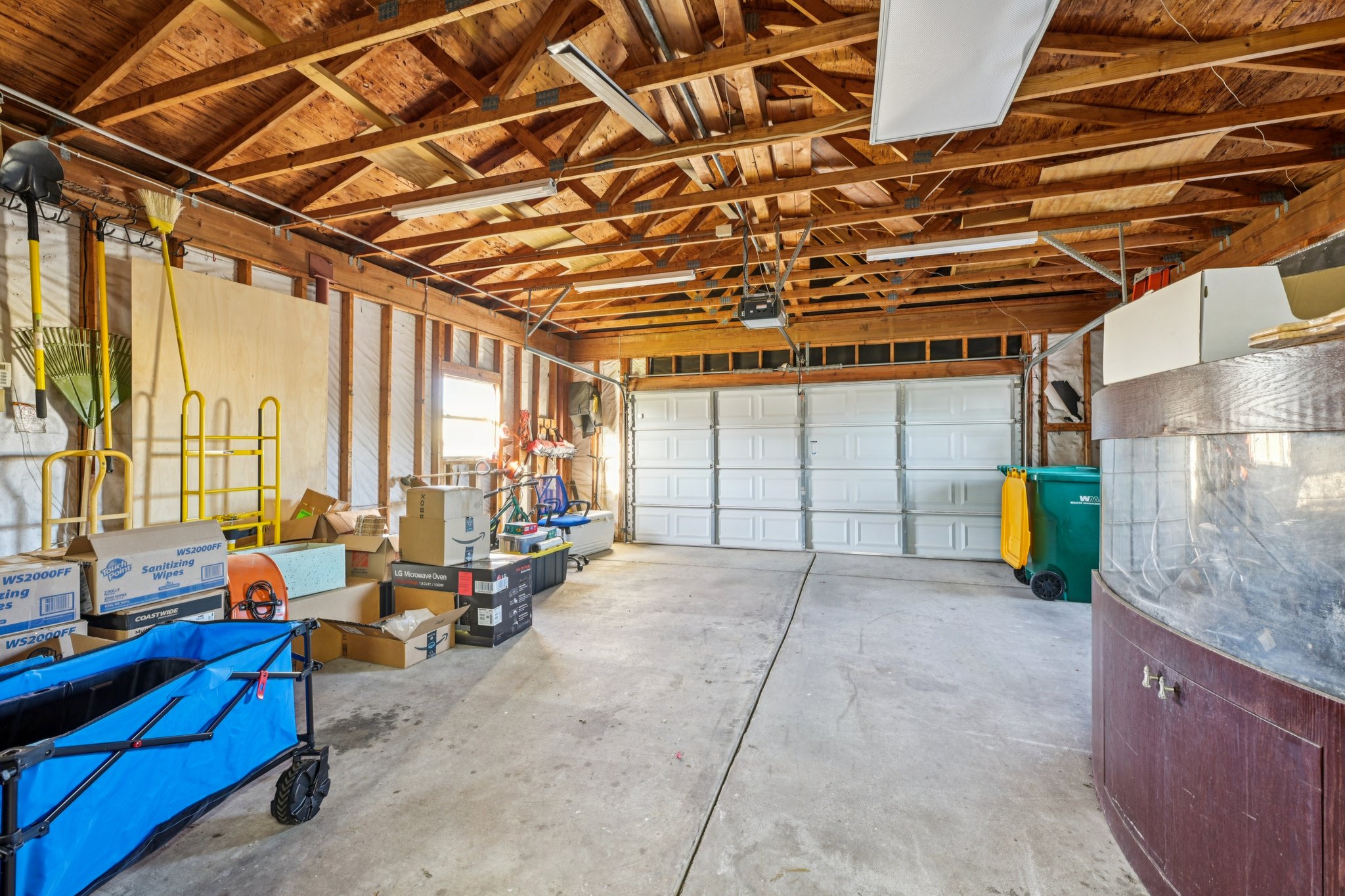 N Omega Dr-S0611-033.jpg