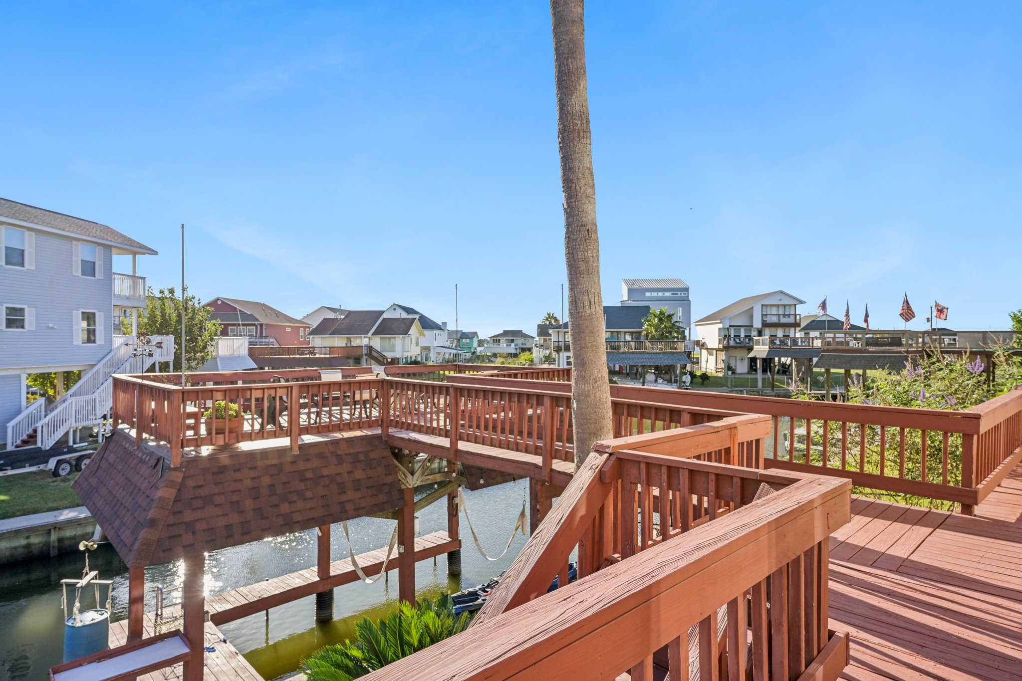 N Omega Dr-S0611-034.jpg