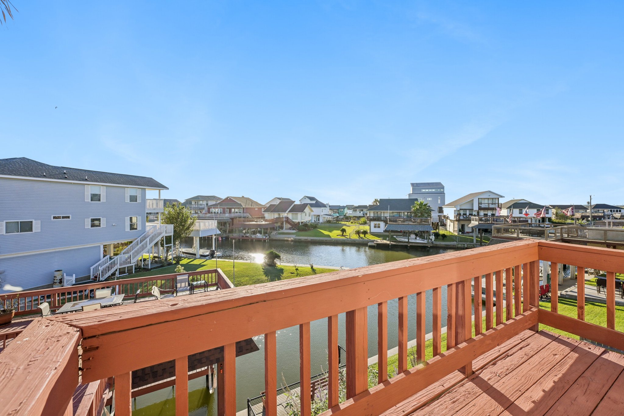 N Omega Dr-S0611-039.jpg