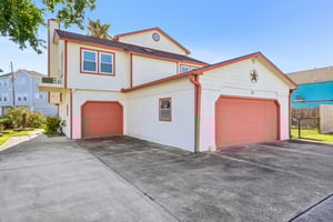 N Omega Dr-S0611-002.jpg