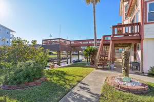 N Omega Dr-S0611-005.jpg