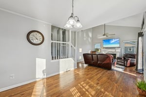 N Omega Dr-S0611-008.jpg