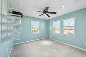 N Omega Dr-S0611-023.jpg