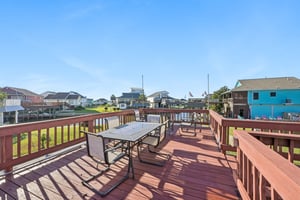 N Omega Dr-S0611-035.jpg