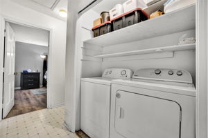  Photo 38
