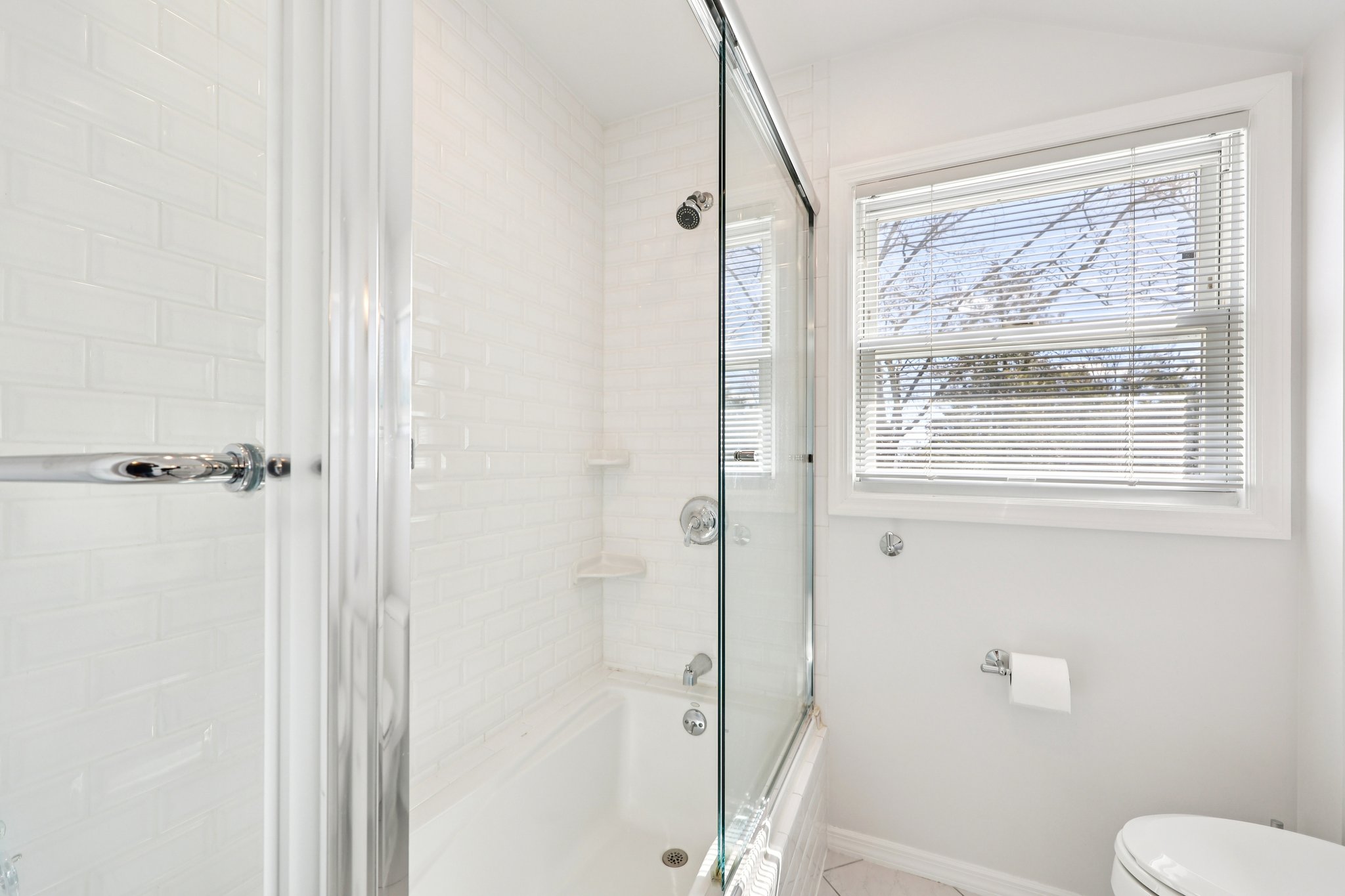 Old Oak Rd-S1803-041.jpg