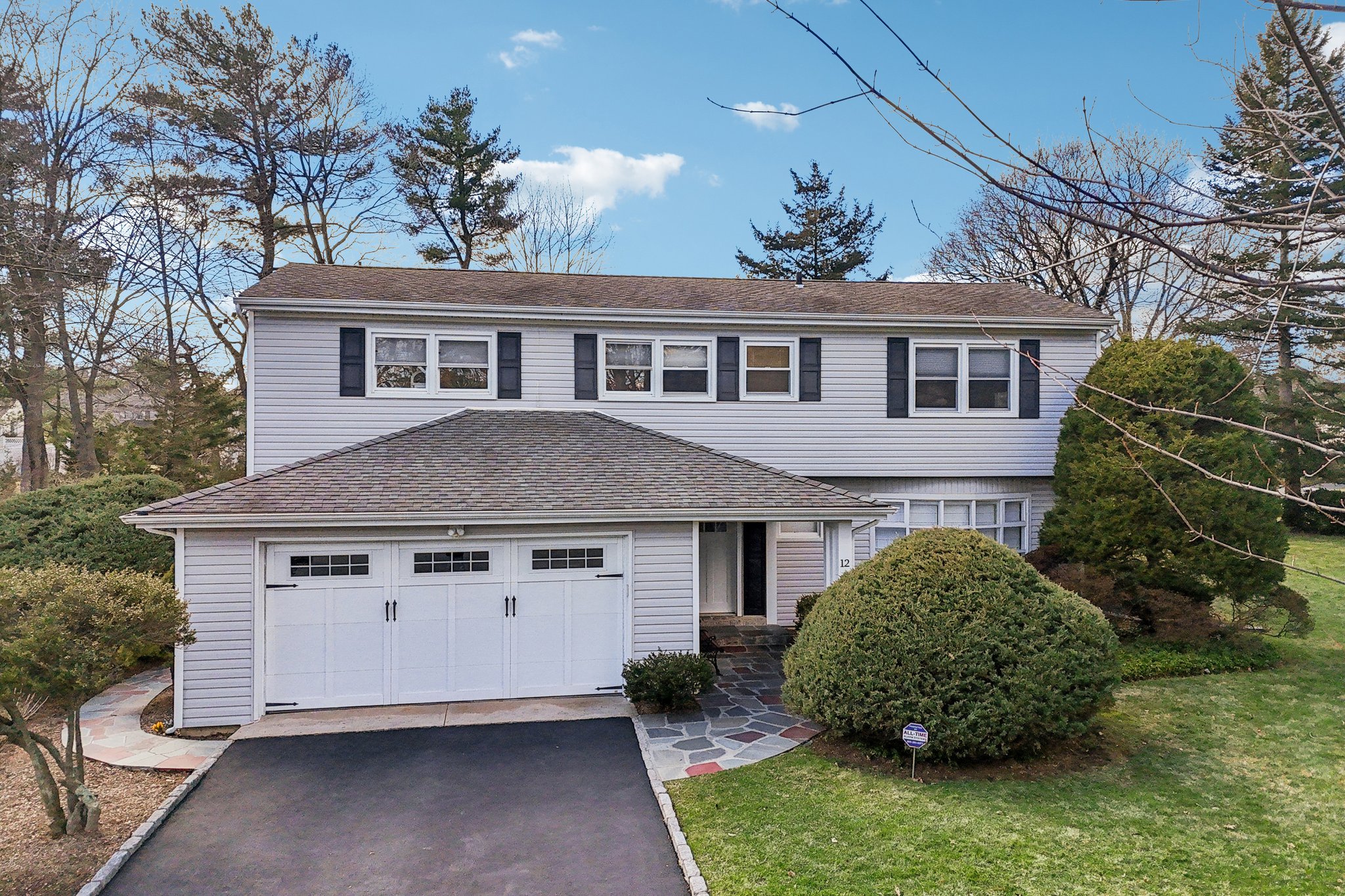 Old Oak Rd-S1903-001.jpg