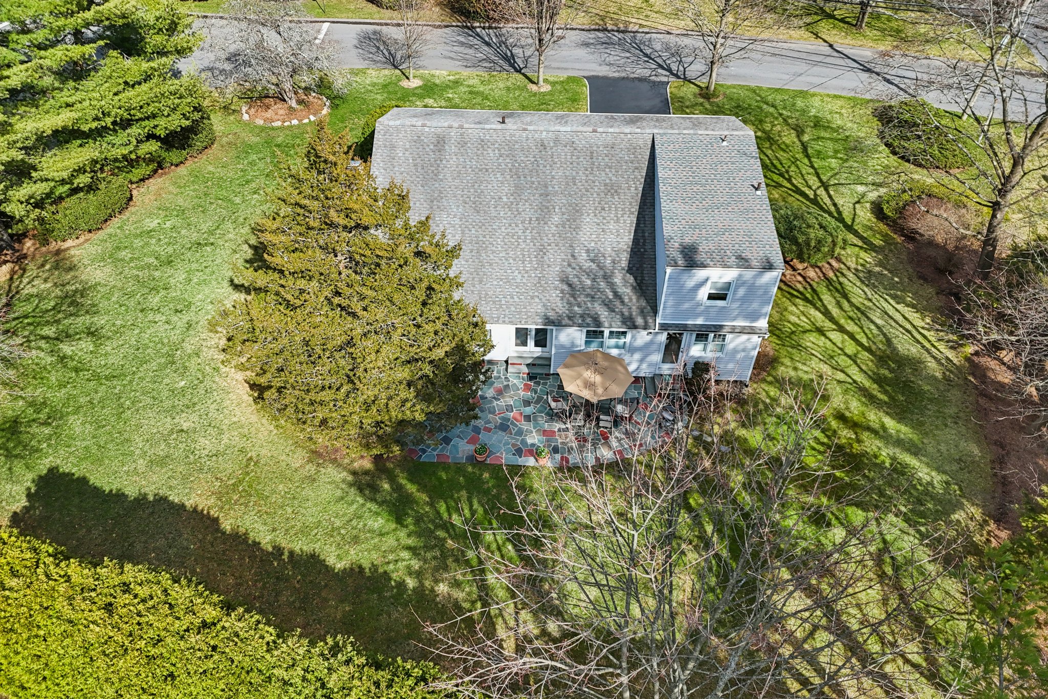 Old Oak Rd-S1903-012.jpg