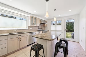 Old Oak Rd-S1803-024.jpg