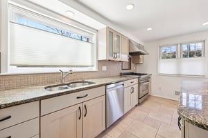 Old Oak Rd-S1803-029.jpg