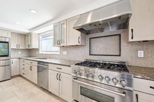 Old Oak Rd-S1803-030.jpg