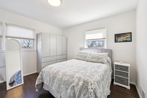 Old Oak Rd-S1803-042.jpg