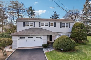 Old Oak Rd-S1903-001.jpg