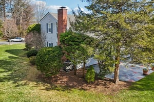 Old Oak Rd-S1903-007.jpg